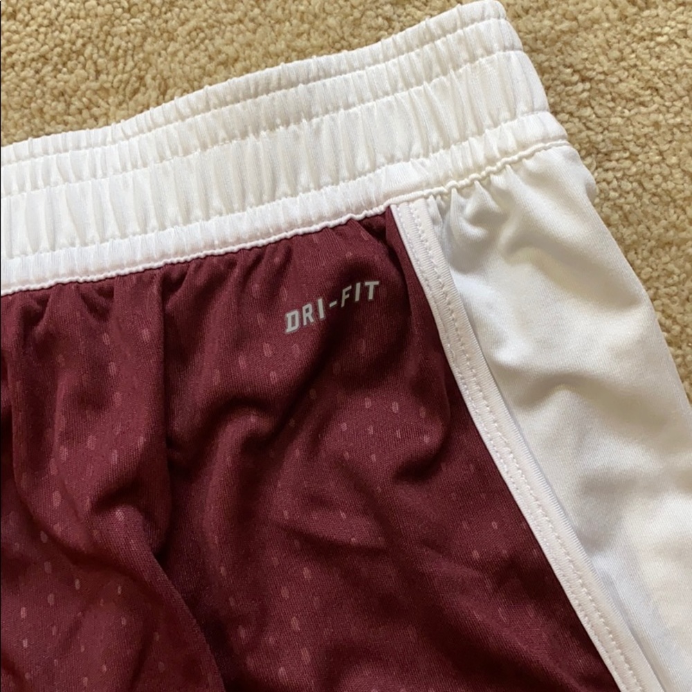 Nike women’s Virginia Tech Dri-fit shorts size M - Picture 10 of 12